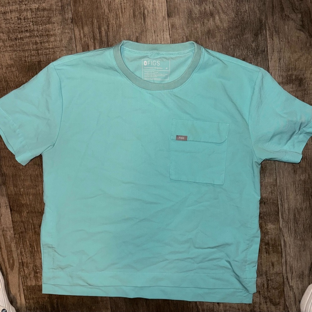 Figs Aqua Sleeve Tee Soft Casual Shirt
